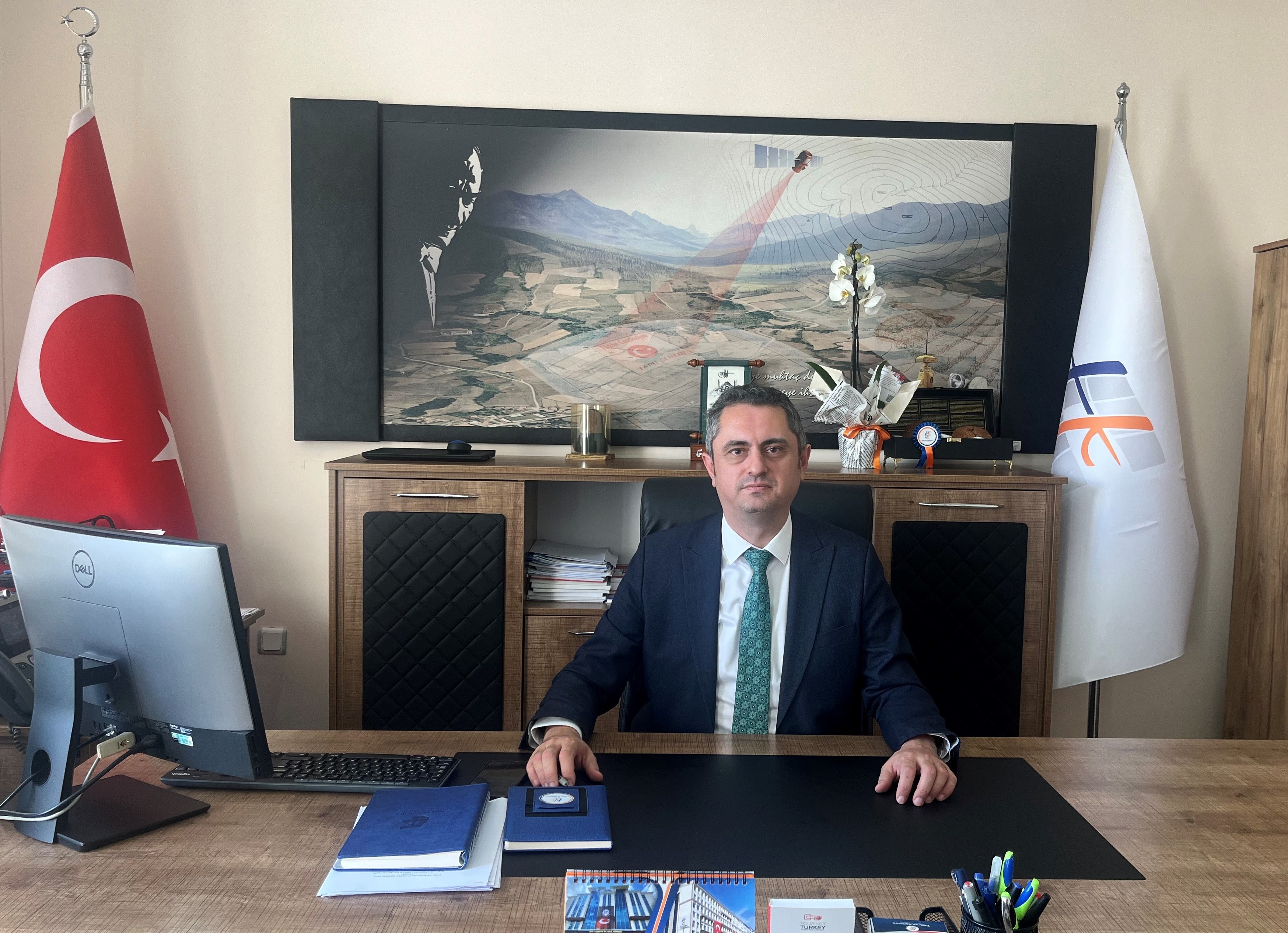 Dr. Ümit Yıldız